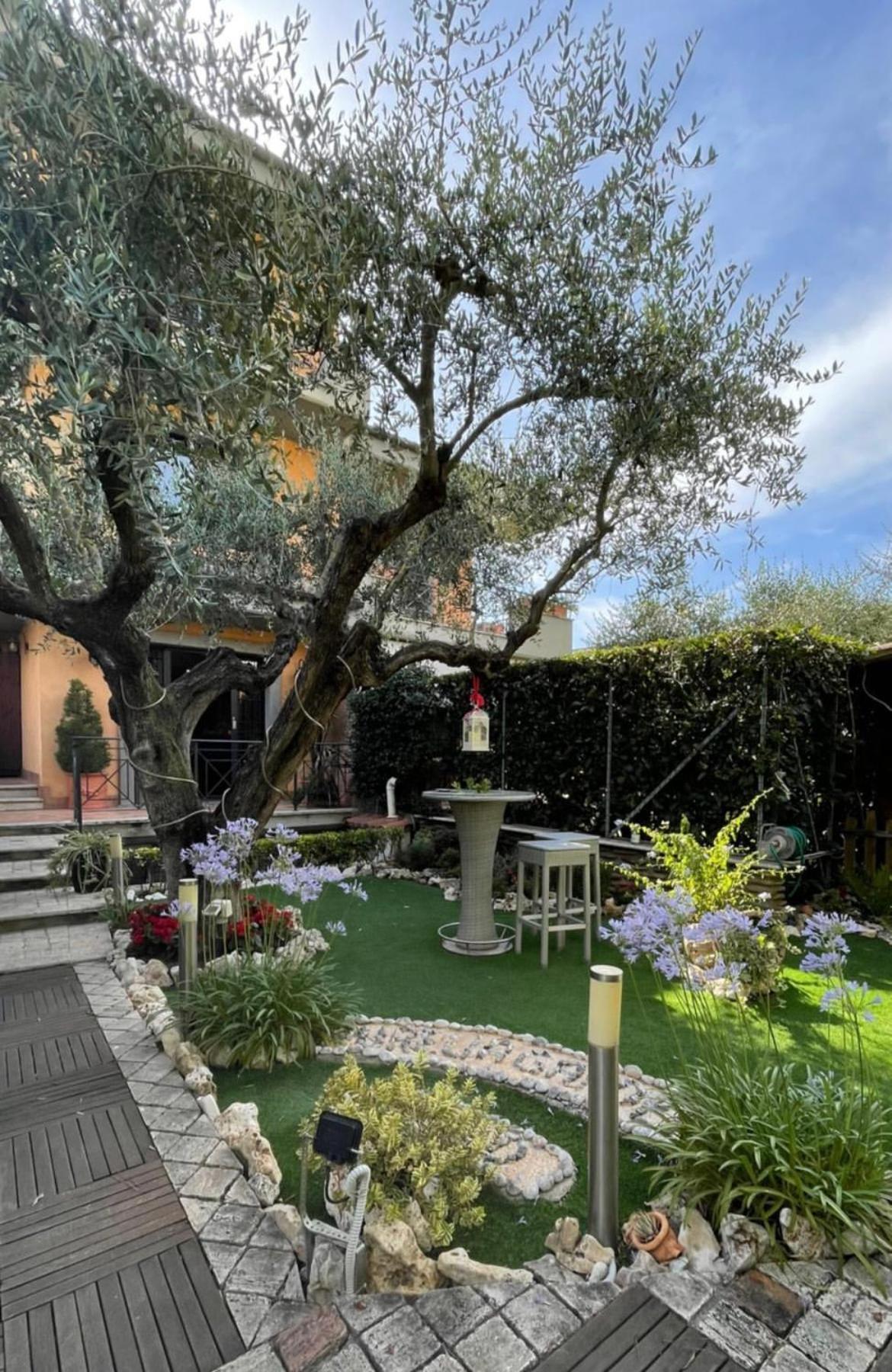 Aurelia Garden Gold B&B Róma Kültér fotó